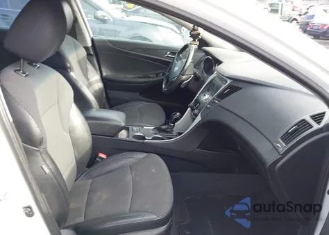 2013 Hyundai Sonata Se z USA, uszkodzony, nr VIN 5NPEC4AC4DH782597